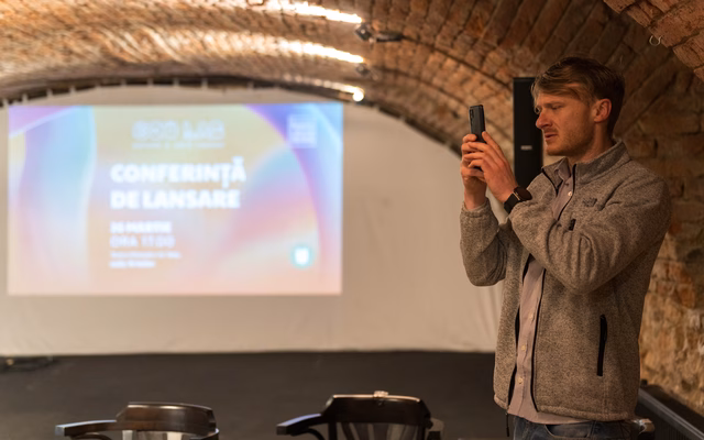 Conferința de lansare EcoLab – laborator de arte și ecologie