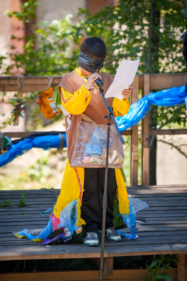 Waves of Change: spectacol de ecoteatru la Casa Ianza