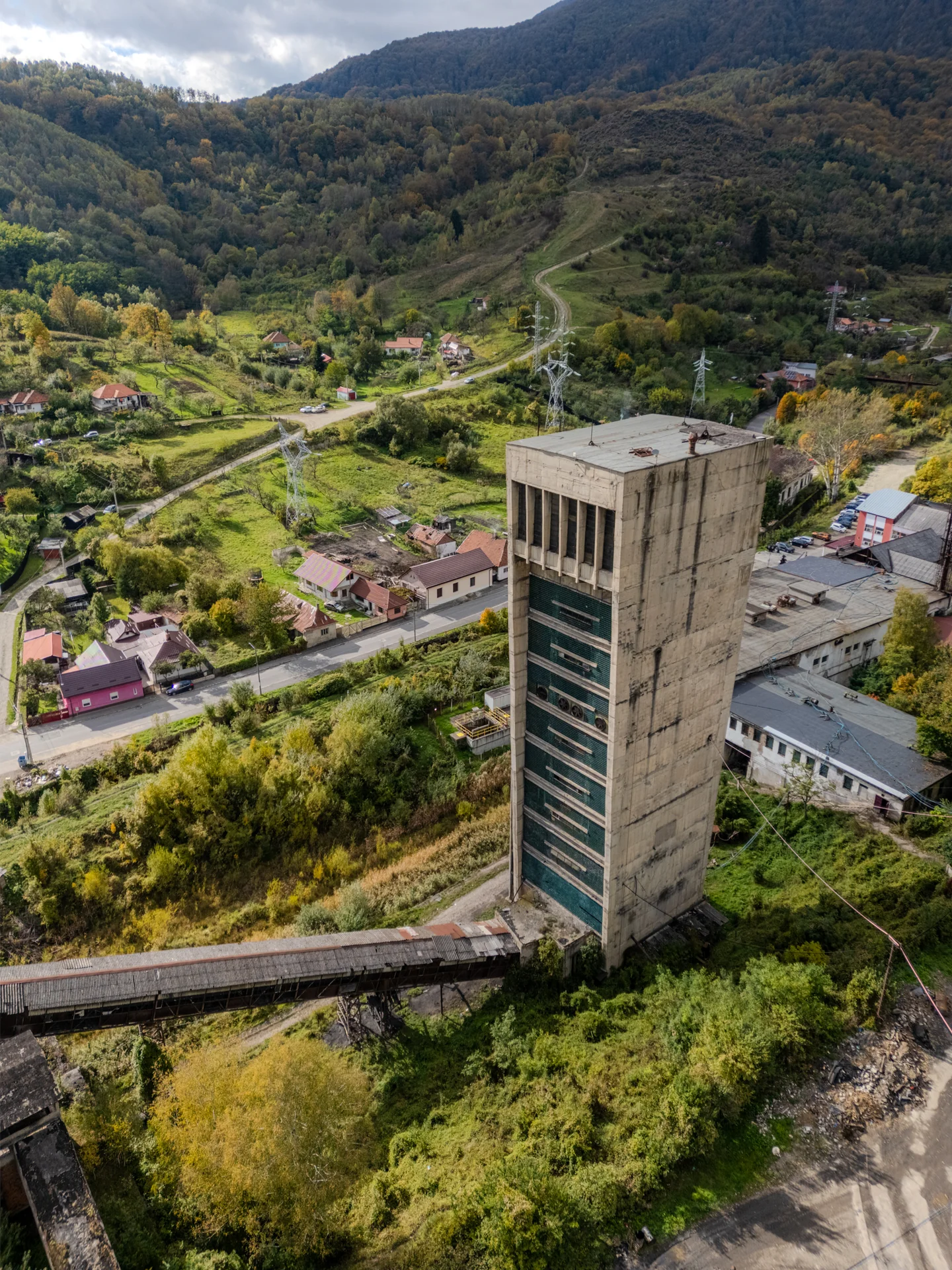 Mina Vulcan - Puțul Chorin